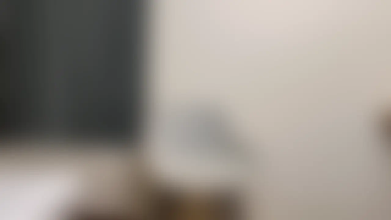 ※主観視点横動画フルバージョン
今回講習するセラピストは、大人っぽい色気が溢れすぎてる清楚系美人のあすかちゃん。
色々と凄すぎる逸材すぎて、これはヤバいと期待しまくってます!
いざ目の前にすると飛び込んでくるのは爆乳すぎるオッパイ!
聞いてみると、なんとGカップもあるらしい。これは期待しまくりますww
彼氏もいるみたいですが、こんなGカップ美人を独り占め出来るなんて羨ましすぎ!!
最初はゆっくり丁寧なマッサージだと思っていたら、四つん這いになって急にエロ度が一気に増してきますww
気がついたら紙パンツからチンコがボロンと出ていて、気がついたらビンビンになったチンコを丁寧にマッサージされてますwww
仰向けになって少し落ち着いたマッサージになると思ったら、ビンビンになったチンコ中心マッサージが始まってしまいましたww
チンコマッサージだけかと思ったら、Gカップおっぱいに挟まれたり押し付けられたり。
オッパイがマシュマロすぎて吸い付くようですwww
オッパイの使い方を知っているのか、オッパイを使ってチンコマッサージもしてくれましたwww
パイズリって男なら誰もが夢見ると思いますが、男心を理解してくれるセラピストって最強すぎます!
男心が分かるあすかちゃんは人気出すぎて予約であっという間に埋まりそうですw
オッパイと柔らかい手に挟まれながらシコシコされるの気持ちよすぎでしょwww
こんなの我慢できる男いないでしょ!って思うほど全身でトロけて頭が真っ白になりますw
「こんなのどうですか?」って言いいながら乳首をペロペロしてくれますw
これはヤバすぎる!!気持ちよすぎww
気持ちよすぎてボーっとしていたら添い寝をしながらシコシコ…と思ったらキスもしてくれるヤバすぎるサービスがww
こんな子がいたら好きにならない男性なんていませんよねwww
気持ちよすぎてイきそうになっていたら「もっと気持ちよくなってほしいから」って上に乗りながらシコシコしてくれますww
チンコが包まれながらも腰の動きを感じて、まるでチンコがマンコに入ってるみたいでしたww
嬉しそうに出したザーメンを見つめてくれたので、店長のお気に入り決定になりましたwww (2/2)