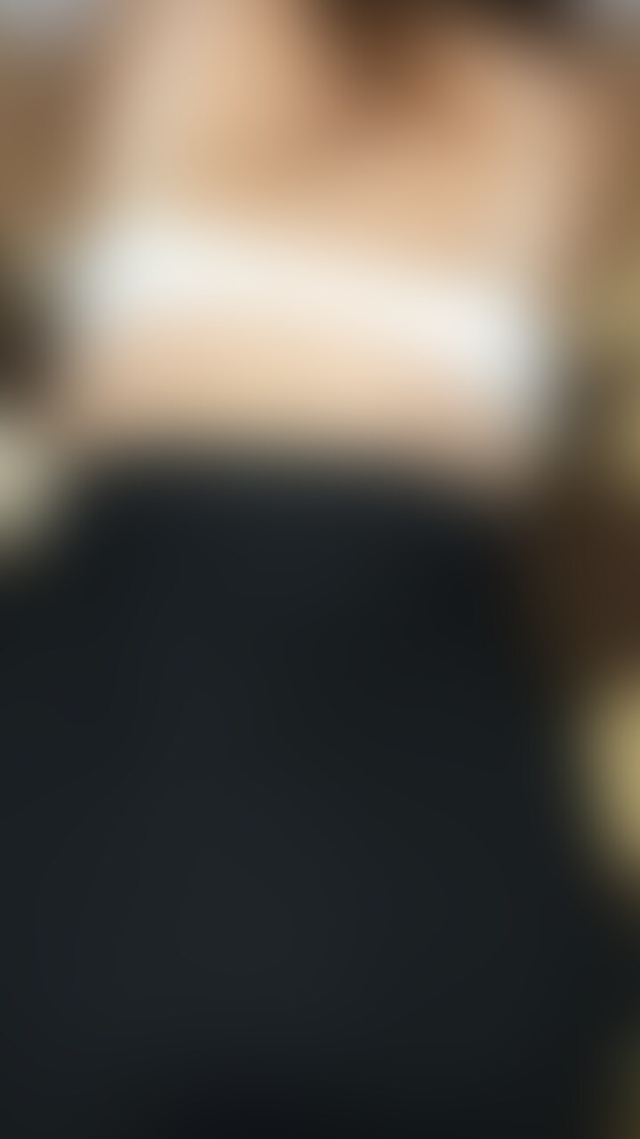 お仕置きローター❤️
帰ってきてラメパンストごしにローター💕いかせずに焦らしています💕
次の動画でイッちゃってます😍 (2/2)