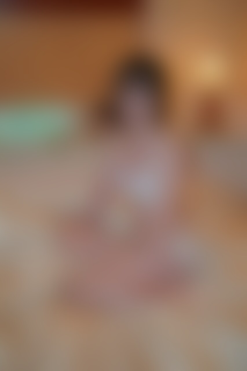 【54分長編動画】 ○○○女子⚪︎生のももちゃんが20cmのデカマラに喰われる!! (2/2)