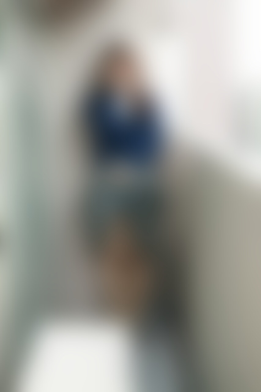 森羅さんから届いた奥様のベランダオナニー映像です (2/2)