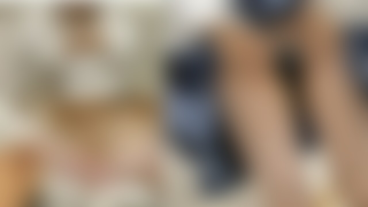 久しぶりにスカート履いてしたよ😌
なんか学生の頃を思い出した😇😇
ちなみになぜお○○○ちゃんが先生役…… (2/2)