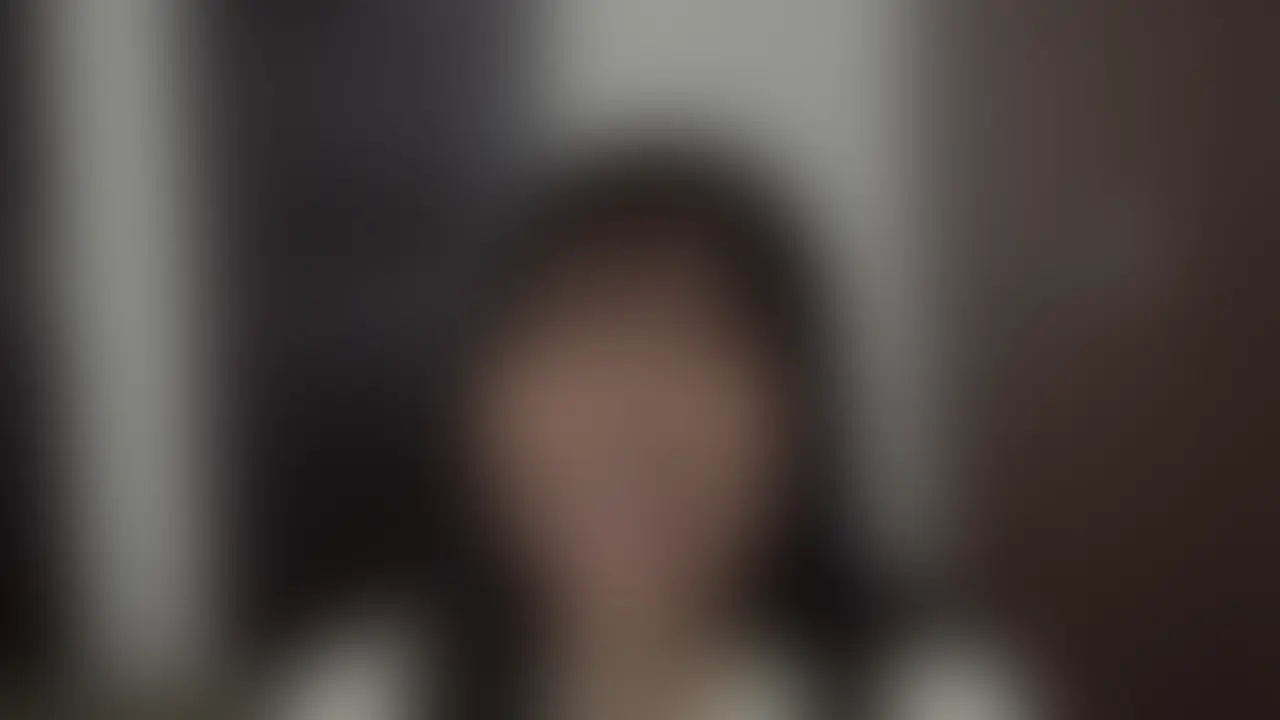 *動画では顔出ししています🥰
【匿名度AA:トップシークレット!】認定こドモ園保育士@新木場/人妻(27歳)/毎日こドモたちの笑顔に囲まれる天真爛漫明るいママ/完璧スマイルが一瞬で崩壊/上品に耐えるもすぐに喉奥をズンズン鬼ピストンで突き入れられ清楚な顔が激しく歪み涙目ヨダレだらだら/息止めて喉まんこが痙攣する無呼吸ディープが即憑依/粘つく白濁泡まみれの喉奥バキュームで喉肉根元までガバガバ拡張/明るいママの笑顔が完全崩壊/ぐぽぐぽ音立てて涎と精液の混合汁垂らし容赦ないイラマ連打/意識飛んで喉が勝手に締め付けるイラマチオで白目アヘ顔全開の中喉奥に熱ザーメン直撃きょう制ごっくん/喉が卑猥に波打ち自ら喉を突き出して求める完全喉まんこ脳溶け堕ちごっくん
男をオモチャにする人妻 💕
こんにちは、ど素人ポルノ@麗子です。
今回のAVごっこは
新木場にある認定こドモ園👶で
保育士のお仕事をされている
お友達のHちゃんのえち動画🔞です。
毎日こドモたち👶の笑顔に囲まれて
ほんと幸せです✨
って愛らしく微笑む
いつも明るくて天真爛漫な彼女
そんなHちゃんにダメ元で
AVごっこの打診をしてみたら
拍子抜けするくらい
前のめりで快諾してくれました
穏やかな女性だからこそ
優しさの中に秘めた芯の強さがある
ってことかなぁ…なんて
一人で納得してたんですけど
撮った動画🔞を観てみたら
彼女の豹変ぶりに正直、ビビったのが
こちらの動画なんですけど…
https://myfans.jp/account/posts/b784a4c8-b59e-4d4f-a78d-946d1e76e35f
今回は、前回の「いつもは優しい先生が…」的な
ドSっぷりを披露していただいたHちゃんが
実はマゾっ気も強めなことを
涙🥹と涎🤤でぐっちゃぐちゃなお顔
になっていただくことで晒していただきまして…
「(イラマチオ)結構好きなんですよ」
と余裕の表情のHちゃんですが…
髪や耳👂を触られてウットリしたところで、
指👉を口腔👄に突っ込まれると「ゲボっ!」と苦しそうなうめき声を洩らし、
濃いヨダレを口からこぼしてしまいます。
自身の指を使ったセルフ指イラマ👉👄 をしていると、
男による首絞めやチョークスリーパー、鼻つまみが炸裂する
窒息プレイのオンパレードに意識は朦朧😵
いよいよ、すでに勃起している本物のデカマラ🍌を目の当たりにすると
「あ、すごい…」
と期待と不安に震えるHちゃん。
覚悟を決めて咥えますが激しいピストンに悶絶。
顔中を涙🥹とヨダレ🤤、鼻汁でグチョグチョに汚してしまうのです…。 (2/2)