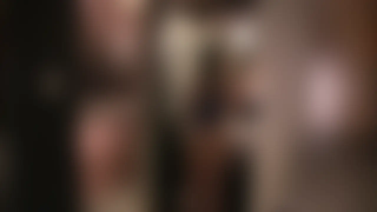 新宿髙●屋店員のフェラ動画(ふぇらごっくん!)
セフレです。新宿の某百貨店で働いてます。
この子、彼氏持ちなんですが、男関係が超絶ユルユルなんです。
例えば街で見知らぬ男にナンパされたとして……
予定がなければほぼほぼやっちゃうそうです(笑)。
オジサンだろうが、デブだろうが関係ないそうです。
しかもこの可愛いルックスで“ごっくん”が大好きという嬉しいオマケつきです。
マジで最高過ぎませんか!?
呼べば来てくれて、撮影もOKな僕の自慢のセフレです。 (2/2)
