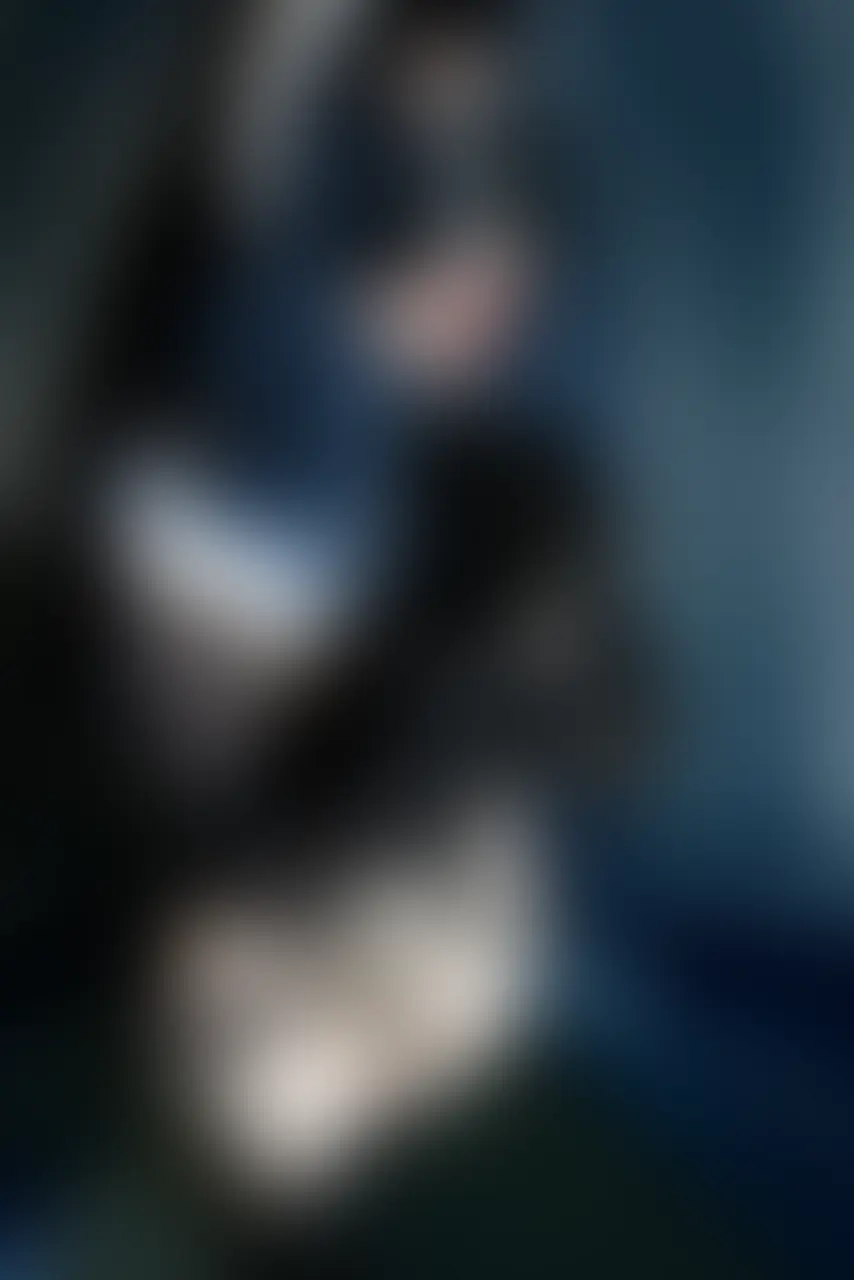 sei-miho ★人妻肉便器「【本日の無料公開】 卑猥な姿晒しているだけで発情しっぱなしの淫乱シスターより、ご主人様方へ。 鎖と革に縛られたこの従順な肉奴隷の姿、いかがでしょうか…？ より淫」の投稿サムネイル