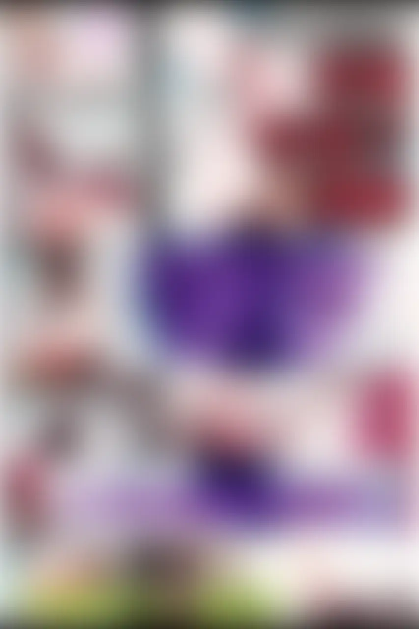 散々鞭と躾を受けたマゾの体は熱くなり
 私のxxxを求める…。
 
 マゾがのけぞるたびに性感帯に散りばめられた複数のピアスが金属音をたてる。
 私はそれらが大好きだ。
 
 マゾの啼く声もマゾの体を打つたび鳴る破裂音も重なって
 マゾがマゾ自身全てで私に応えているようだから。 (2/2)