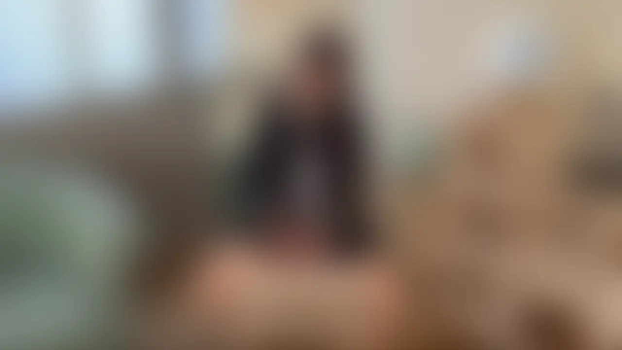 こんばんは〜めいです♡
今回はセーラー服です✨
似合ってる?
椅子にディルドを固定してオナニーしてみました
このディルドおっきくて、入れただけでも気持ちよすぎて
たくさんイっちゃいました///
めいが頑張って動いているところ見てね💕 (2/2)