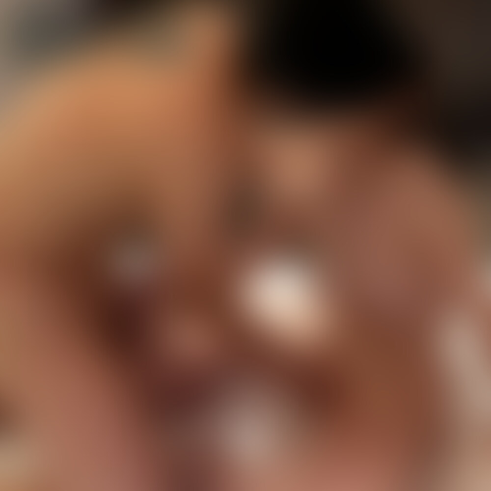 ❤️いいね&フォロー❤️してくれた方にエッチな画像送りますね😉
よろしくお願いします💕
会員様と激しいハメ撮りSEX💕何度も何度もイカしてもらったよ😘
会員様がエッチな撮影に来てくれました💕
キスも💕
クンニも💕
手マンも💕
正常位も💕
騎乗位も💕
バックも💕
全部最高だったよ😘
たくさんイカせてもらっちゃいました💕
また会いたいなぁ💕
杏奈とエッチな撮影がしたい会員様はDMくださいね😉
お待ちしてます💕
完全顔出し、ぼかしもマスクもありません。
恥ずかしいけど、観てくれたら嬉しいなぁ💕 (2/2)