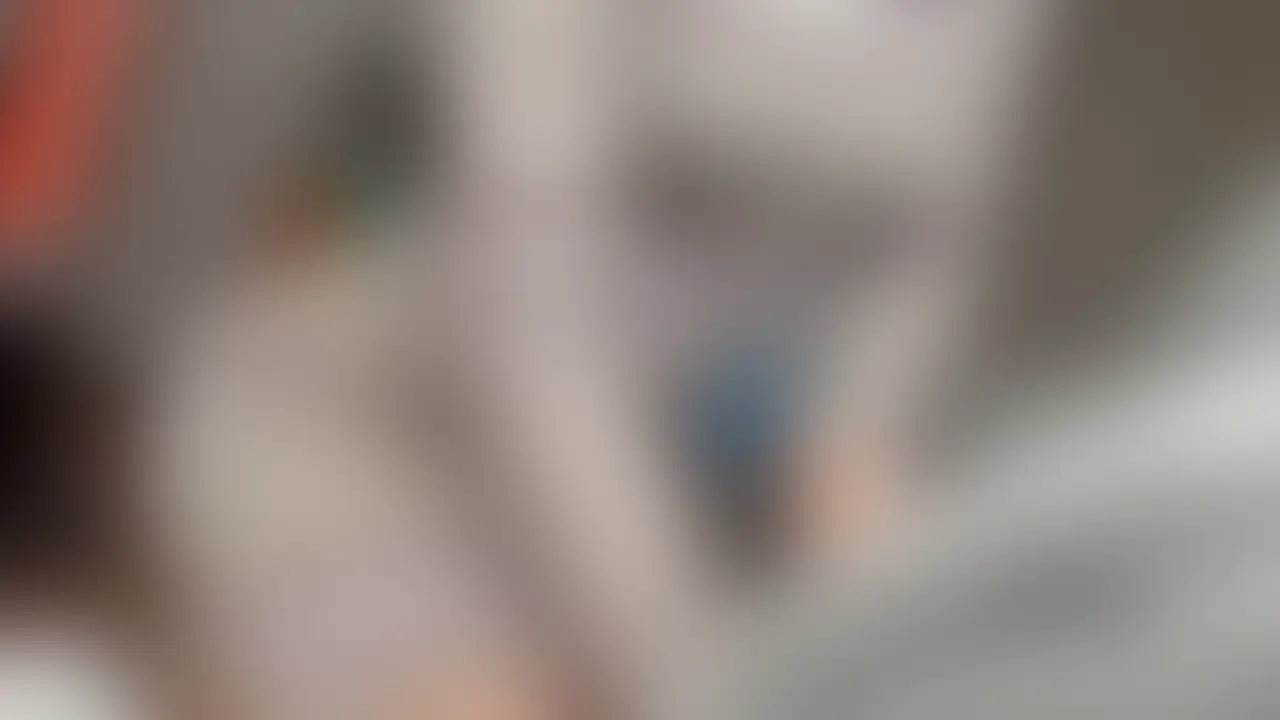 みゆきです🍑💕【premiumプラン限定㊙️】【単品販売有】
おうちでムラムラしちゃって、おちんちん襲っちゃいました😳💦
騎乗位メインで全部主観映像になってるから、みゆきに犯されてるような没入感があるかも☺️💕
しかも最後は中出しされちゃった🥹💦💦💦
これからは主に、おうちでのリアルなハメ撮りをシリーズ化していこうと思うよ!
大学にいく前とか、お風呂上がりとか、ベランダでとか、えっちに入る前から撮影して、いろんな日常のリアルとみゆきのハメ撮りを見て欲しいです🫣
もちろん、コスプレやホテルもたまに見せちゃうからね💓
コメントたくさん待ってます🍑💕
※お知らせ📣
いいね、保存マーク、コメントを各10個以上してくれた方は、特典が進化します‼️
エロ写メ特典→➕3枚(計6枚)
通話特典→➕10分(計30分)
※対象の投稿は、自分の前回更新日から今回更新日まで🍑
●例→1月1日に更新して、特典を受けたい方は12月1日〜1月1日までの投稿にいいね、保存マーク、コメントを10個以上残してくださいっ💕 (2/2)