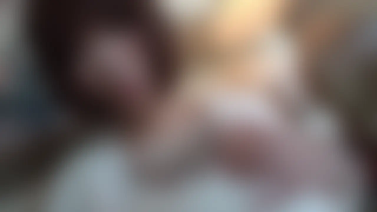 SNSと仲良くなった人妻さん。
スレンダーで綺麗な奥さんでした。 (2/2)