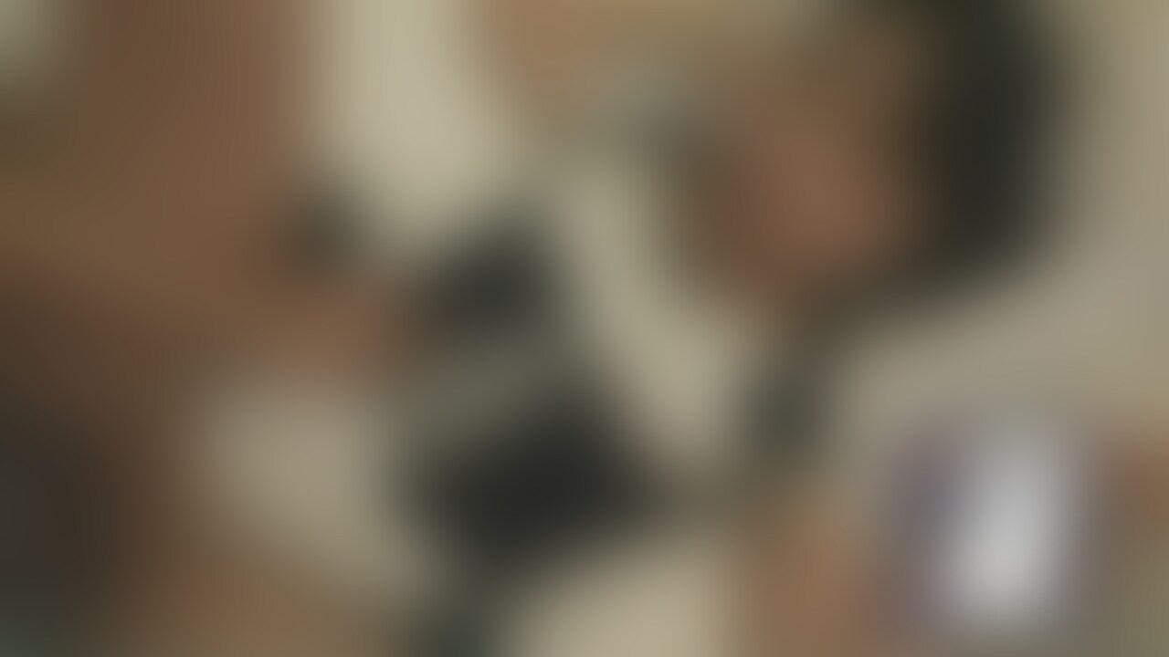 【有料プラン】コスプレイヤー 最終章💘
ソファから移動して騎乗位で自分で奥までぐりぐり腰振り///
最後は正常位で中出しフィニッシュ💘 (2/2)