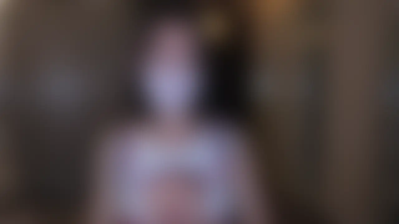 チアガールのるなだよっ👧🏻📣💞❤️🔥
今日は特別にⓂ️男くんだけの専属チアガールになってあげるね✊🏻💖
るながずっとそばで甘~く見守っててあげるから安心してね?🤭
でもね…限界が近づいてきたらるなにこにこしながら耳元でこう囁いちゃうよ?
「もうバテてるの?👀 まだ半分だよ、がんばって?」 って、笑顔で何度も何度も繰り返して、 寸止めしちゃうの…すっごく楽しいんだよね🥰❣️
だってるな、Ⓜ️男くんが必死に我慢してる顔が大好きなんだもん...💭♡
この動画を見てくれてるⓂ️男くんもるなの応援にちゃんと最後まで耐えられたらとってもとってもうれしいご褒美、あ・げ・る💝
ほら、ファイトっ!ファイトっ!✋🏻🍌🤚🏻❤️🔥
오늘은 특별히, 강아지 너만의 전속 치어리더가 되어 줄게요✊🏻💖
루나가 계속 곁에서 달콤하게 지켜봐 줄 테니까 안심해도 돼요? 🤭
그런데 말이죠… 한계가 가까워지면,
루나가 싱글벙글 웃으며 귓가에 이렇게 속삭여 줄 거예요~?
“벌써 지친 거야? 👀 아직 반밖에 안 왔는데? 힘내야지?”
하고 웃는 얼굴로 몇 번이고 반복하면서,
애태우게 될지도 몰라요… 정말 재미있거든요🥰❣️
왜냐하면 루나는 강아지가 필사적으로 참는 표정을 정말 좋아하거든요…💭♡
이 영상을 보고 있는 강아지도 루나의 응원을 끝까지 잘 견뎌 낸다면…
아주아주 다정한 선물을, 줄・게・요💝
자, 파이팅! 파이팅! ✋🏻🍌🤚🏻❤️🔥
我是啦啦队的露娜哦👧🏻📣💞❤️🔥
今天特别为你,Ⓜ️男孩子一个人当专属啦啦队女孩✊🏻💖
露娜会一直陪在你身边,甜~甜地守护着你,所以放心吧?🤭
不过呢…快到极限的时候,
露娜会笑眯眯地在你耳边这样低语哦〜?
「欸~?已经不行了吗?好可爱啊💗
才到一半哦?要加油哦?」
一边笑着反复说好多次,
一边寸止…超级好玩的🥰❣️
因为露娜最喜欢Ⓜ️男孩子拼命忍耐的表情了♡
甜甜地折磨到你快哭出来,
「还不行哦?再多忍一下下好不好?」
这样温柔地欺负你♡
正在看这个视频的Ⓜ️男孩子也一样,
如果能好好忍到最后接受露娜的加油…
就会给你超级超级温柔的奖励哦💖
来,加油!加油!✋🏻🍌🤚🏻
变得更硬,把全部都给露娜看吧?
因为露娜是认真在为你加油的♪
一定要好好忍到最后才行哦?🤭
#手コキ #手こき #足コキ #乳首責め #S女 #痴女 #M男 #言葉責め #寸止め #射精管理 #スロー手コキ #射精 #早漏 (2/2)