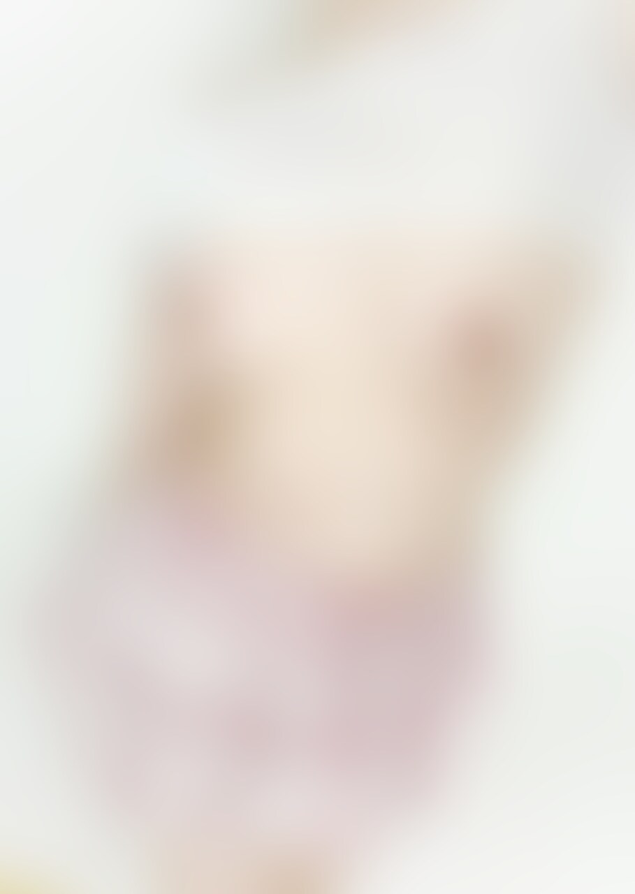 隣の部屋に人がいたので声我慢してます。
もっともっとえっちなことしていきたいな (2/2)