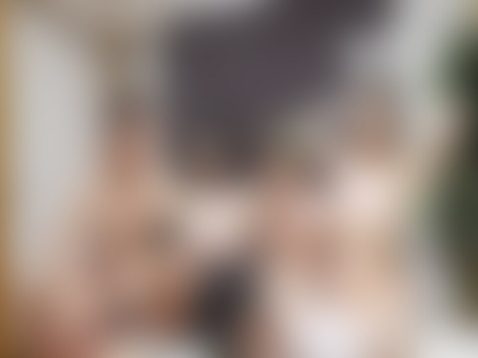 セフレを持ち寄りスワッピング会を開催!!
お互い初対面の男が相手だってんだから
恥ずかしキッス!向こうのセフレっ子も美人で気になるぅ!
皆さん、おまたせいたしました。乱交SEXしてきましたぁー!!
サンプルはこちら!
https://myfans.jp/posts/e0b172d4-7602-46e7-bb10-876c2da484e5
●はずきちゃん(25歳)
・金持ち or イケメン しか眼中にない貪欲♀
・歯科衛生士
・客、歯医者に口説かれまくり。
・良い男との縁を掴むため、日々自分磨きをしていたらめちゃくちゃプリンセスになってた!!
●いおりちゃんママ(30歳?)
・神のロケットおっぱいIカップ
・ぽしゃけが入るとめちゃくちゃスケベ♀に進化!
・パイパン
・ネコぬいぐるみのチャーミーにご執心。
テンション爆上がりwww女子が躍って揺れるおっぱいwwwめちゃヌケるんですけど!!!!!
秘宝のオイルもぬりぬり!!
肌感あがって女の子同士の擦り合いがどちゃくそ気持ちいいってめちゃエロ!!!
みんな欲望のままに!!
気持ち良さを求めて最高の♀たちをバッコバッコ☆彡ハメまくった乱交パーティ!!
汗だくだく!汁じゅわじゅわ!エッチはホントに最高!最高!
女の子ってイカせすぎたらどうなるのかって…・??
答えは見て確かめてね!!! (2/2)