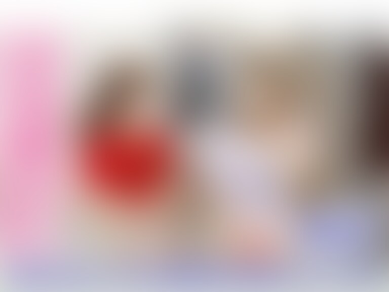 近所に住んでる主婦・Gカップ鈴木香奈ちゃんと初共演♡ 色んな角度からパンチラ撮ってみた［788作品目］

今回は、近所に住んでる主婦・Gカップ鈴木香奈ちゃんと初共演♡
実は、香奈ちゃんにある悩みがあって…。
出会ったきっかけなど詳細は動画内にて☺

普段は、一児の専業主婦として日々頑張ってる香奈ちゃん。

YouTubeやエチエチな動画に出演するのは初めてで緊張していたので、
まずは色んな角度からパンチラ撮影をすることに…♪
どのアングルが一番興奮するかな？😘

時間は、10分44秒です。 (2/2)