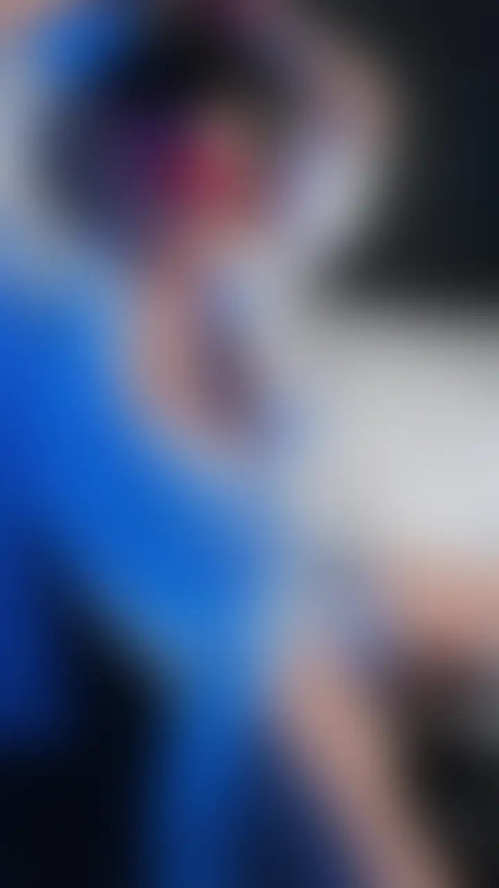 手も縛られ目も隠されて何もできない状態で乳首とチンコが責め遊ばれてしまう自分の淫らな姿、、💦 sample 1