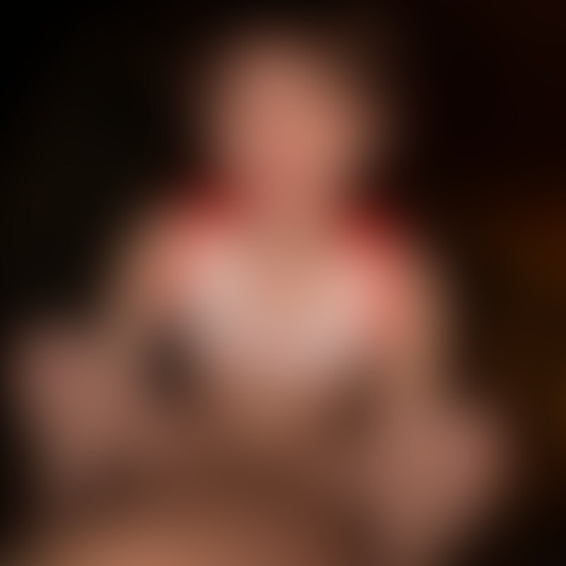 この動画は美少女堪能プランです
ルーズソックスでチアガールの
コスプレは最高すぎる😎
終始イキまくりでした (2/2)