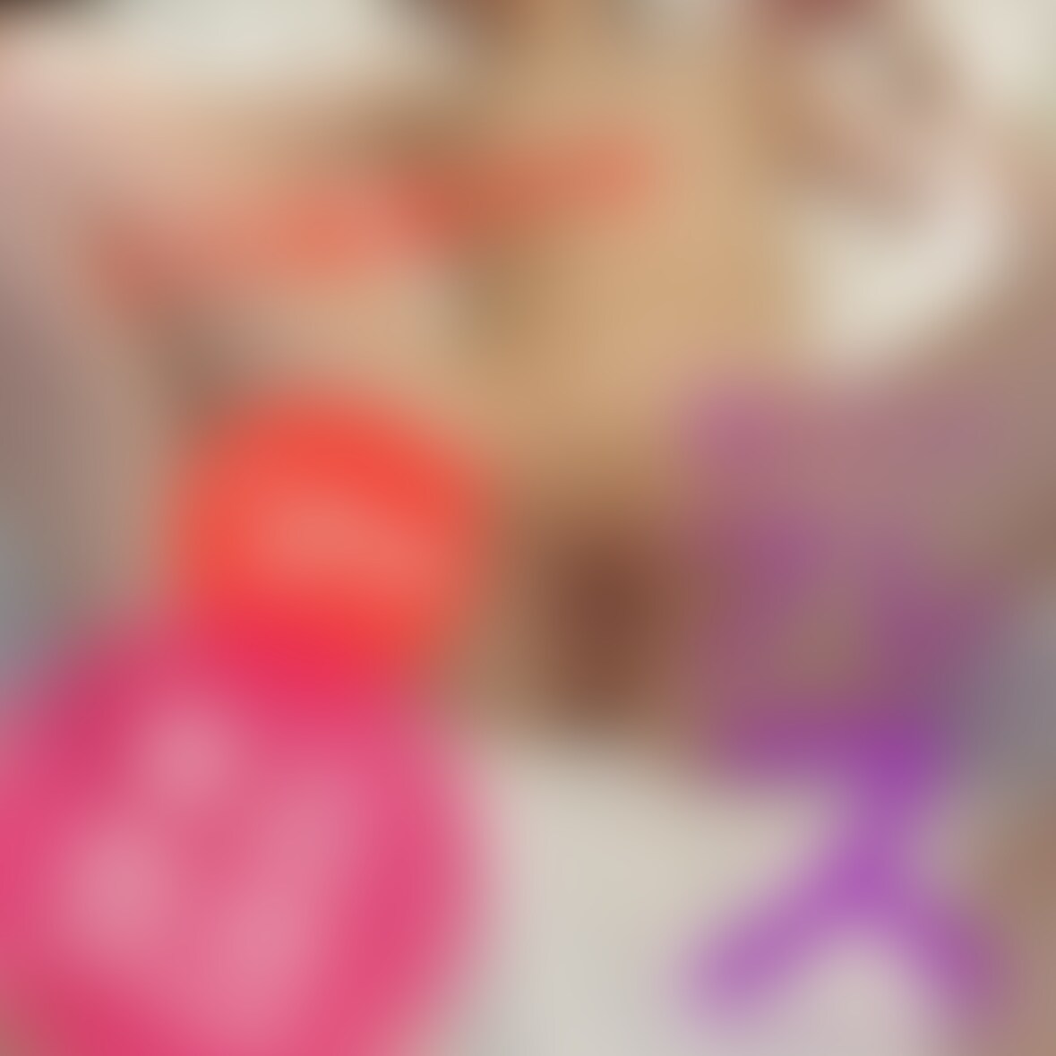 変態男女のエロ遊戯③
変態 M女からのメッセージ
👩「私の身体でいっぱいオナニーして❤️」
ということでたくさん見てやってください。
見られ好きの変態なんです。
クリバイブで責められて叫びまくる雌豚肉便器。
大事ガチ載せした種付けプレスで子宮破壊ピストン。
「もう何も出ない...」と言われても責め続けます😋 (2/2)