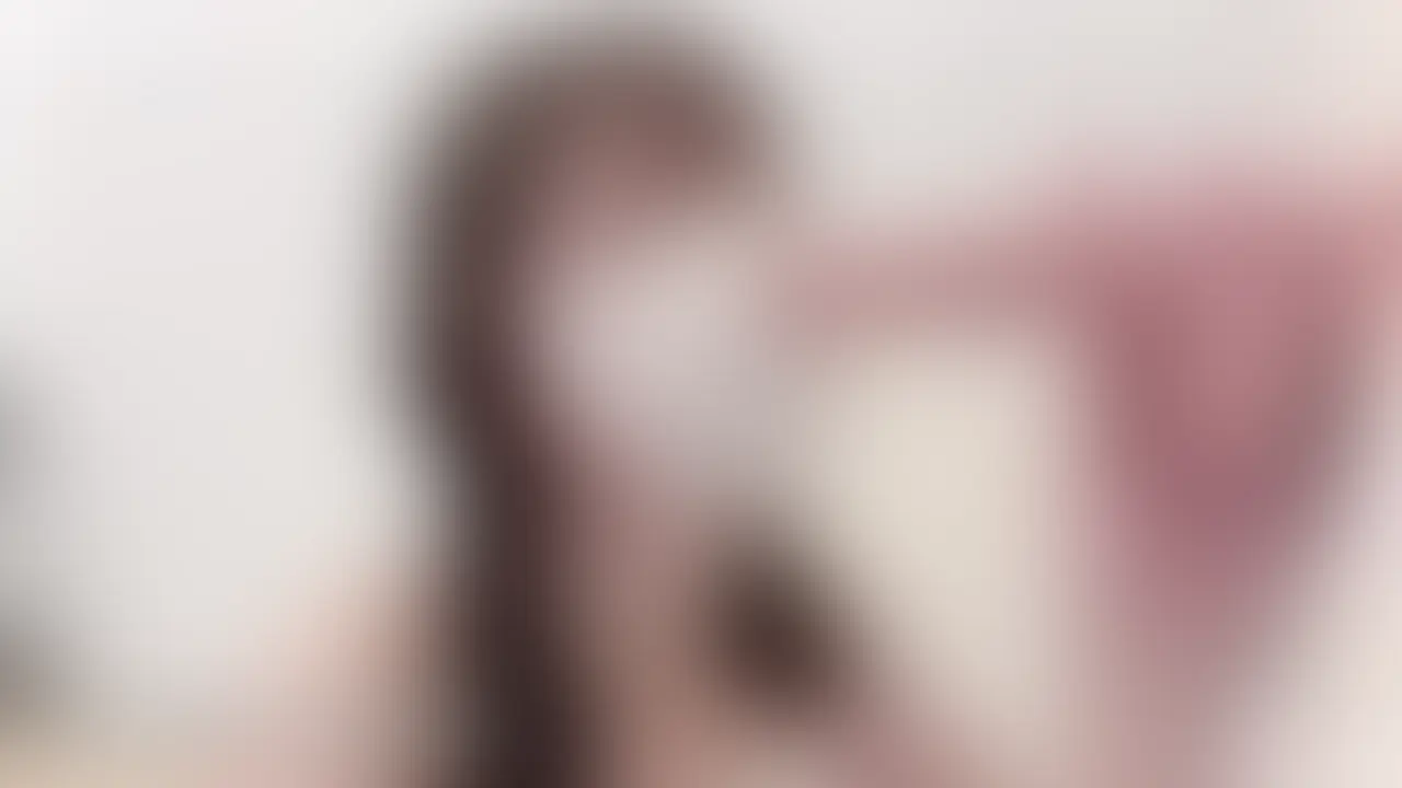 ※この動画に顔のぼかしは入っていません。
こんばんは🌙
アラサーぼっちOLのさおりです。
臭いおちんぽってなぜか嗅ぎたくなっちゃう。。🥺
みんなのおちんぽはどんな匂い?
臭いのたくさん舐めさせてほしいなぁ…💓💓✨ (2/2)