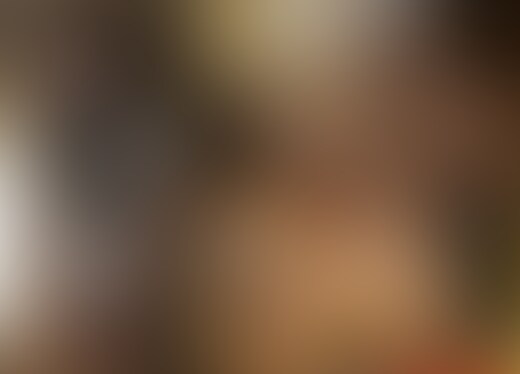 この子はなんと学生の方でした。

きめ細やかな肌にスレンダーな身体つきで若さが溢れ出しております。

まずはいつも通り背面をオイルたっぷりでマッサージしてあげます。

座らせて後ろから入念にお胸のマッサージ。

「え…みんなやるんですか…？」と少し困惑されておりましたが、マッサージの効能を説明して納得していただきます。

かわいらしいお胸の乳腺に沿って下から揉み上げるようにゆっくりと流します。

ソフトテニス部に所属しているみたいで引き締まった身体のお胸を入念に揉みほぐしていきます。

若さからなのか警戒心も強くなく、乳房を揉み上げていく度に乳首がどんどん硬く勃起してくるのが分かります。

ゆっくりと乳首を滑らせるように擦ってあげると若干戸惑いながらも恍惚とした表情で快楽に浸っていく様子でした。

鼠径部の際どい部分に指を這わせてマッサージしてあげながら少しずつ指をアソコに近づけていきます。

中心部に指を這わせてみるとギュっと目を瞑りながらも切なげな吐息を漏らしながら感じてしまっていました。

紙パンツの中に手を突っ込んで両側の鼠径部を仕上げにマッサージしつつ中心部に指を這わせると、溢れ出さんばかりに愛液が漏れ出てしまっているようでした。

こんなに濡らしてしまっていてはボディトリートメントの一環としてスッキリさせてあげなくてはなりません。

そっとクリトリスに指をあてがい優しく擦ってあげると徐々に吐息が荒くなり切なげな喘ぎ声が漏れ聞こえてきます。

膣内を指で刺激しながら同時にクリトリスを擦っていると激しい喘ぎ声を出しながら「あ…イク…！イっちゃう！」と身体を激し痙攣させなが絶頂してしまいました。

彼女が大きく息を吐きながら快楽の余韻に浸っている間に、ビンビンに大きくなってしまった○○○を取り出します。

優しくキスをしてから彼女の手を取りビンビンの○○○に誘導して扱かせます。

そっと口元に運んであげると、一瞬考えていた様子でしたがぱっくりと口を開いて咥え込んでしまいました。

性欲のスイッチが入ってしまったかのように一心不乱に私の○○○を咥え込んでおりましたので、彼女の足を開かせておまんこの方に挿入してあげようとします。

私の言いなりの欲しがりマンコになってしまった彼女の股間は愛液でヌルヌルでしたのですぐに奥まで挿入できました。

スレンダーボディには若干キツいかと思われる肉棒をゆっくりとピストンして彼女の膣になじませていきます。

少しずつ腰を激しく打ちつけながらキスを交わしていくと、彼女のまんこもすっかり私の○○○に馴染んできた様子で、「イク…イク…！」と身体を小刻みに震わせながら中イキしてしまっている様子でした。

さらにバックや騎乗位でも自ら腰を激しく打ち付け、何度も絶頂に達してしまう姿が非常にいやらしいです。

私も学生と性交することはなかなかありませんので非常に興奮してしまい、お恥ずかしながら大量の精液を彼女の身体中に発射してしまいました。 (2/2)