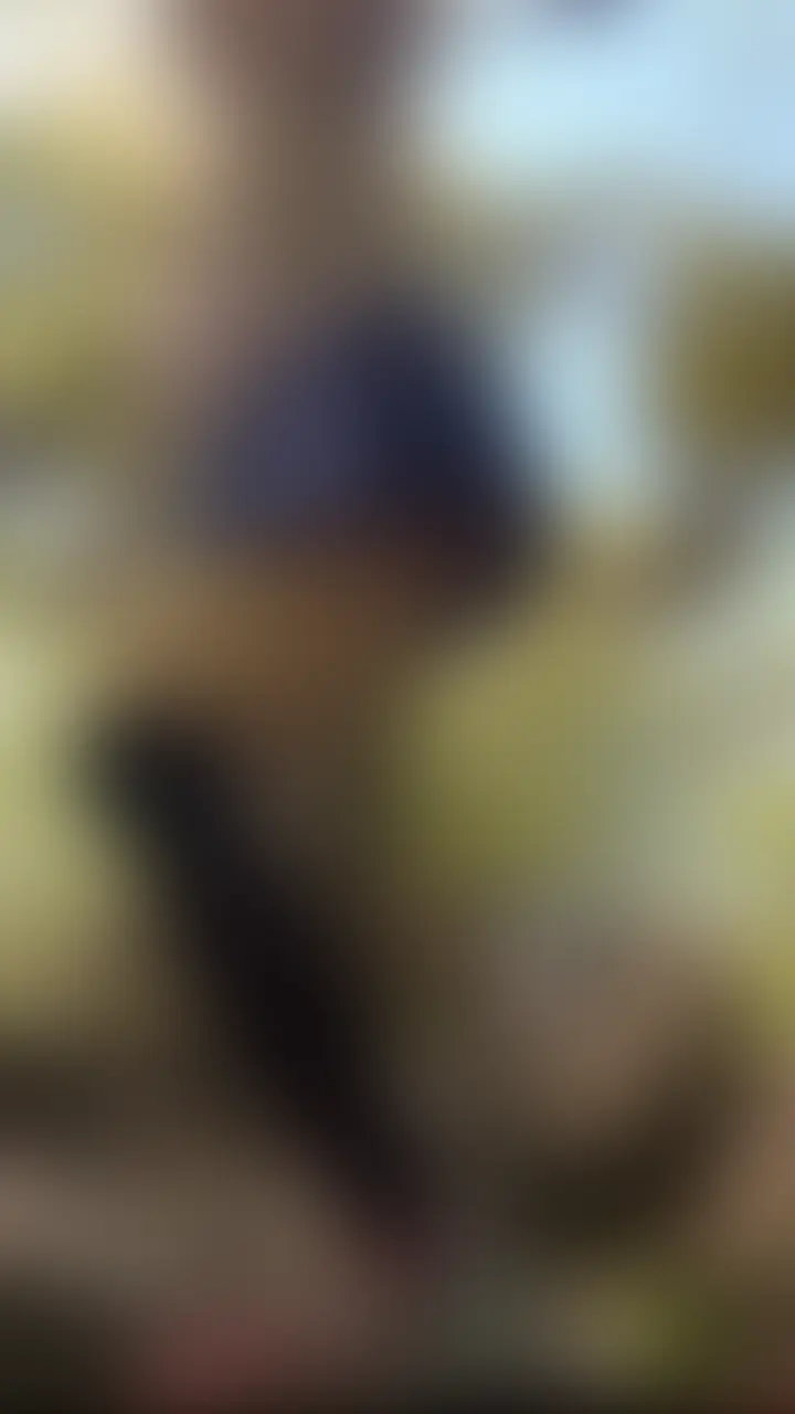 あやの｜貧乳・スレンダー・美脚「あやのがジャンプしている動画の画像だよ🥰 動画が見たい場合は一つ上のプランを見てみてね⭐️」の投稿サムネイル