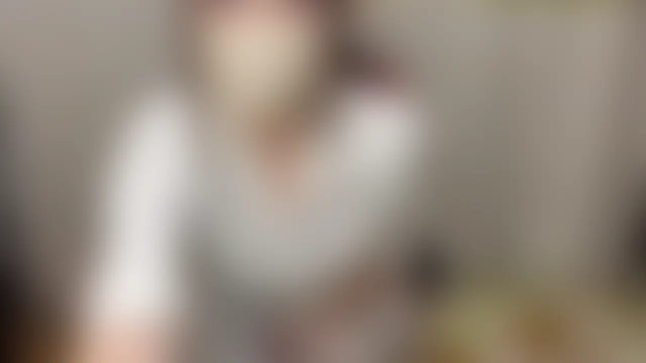 クリ責めディルドでおまんこズポズポオナニー💕💕
小さいクリトリスを刺激されながら膣内を出し入れ💓🌰
敏感すぎて何度もガチイキしちゃった.....🫣💦
ディルドの先端が太くなってて出し入れする度に膣口に引っかかって凄くエロいです/////💓
是非見てみて下さい🌸🥰 (2/2)