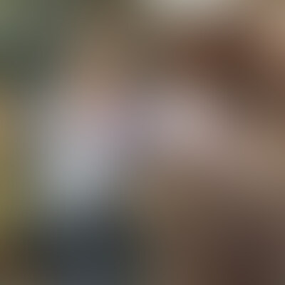 マッチングアプリでしりあったK子ちゃん。
何度か食事に行くようになり、エロな会話もできるような仲まで成長しました。
...
K子のおまんをじっくり責めます。
僕のペニスもじっくり責められます。
クリトリスと穴を高速で責めると潮噴射!
予期せぬ出来事にさらに興奮する僕。
騎乗位でハメ・・・チンポを抜くと大量の噴射潮!
僕の画面にまで届く吹きっぷり・・・。 (2/2)