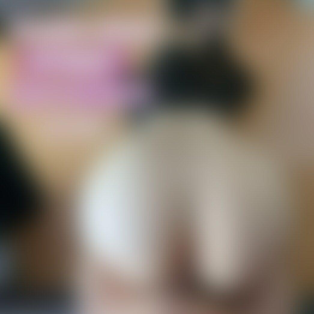フォロワーさんの自宅で朝から生オナホにしてもらった時のプライベートハメ撮り‎‎🙈📸💓

推しのライブ一緒に見てほくほくな夜にいじわるされたまま就寝されて『絶対翌朝襲うぞー！』と意気込んでたら、気づけば朝からオナホにされてしまったので今度は絶対襲います🥹✊💕 (2/2)
