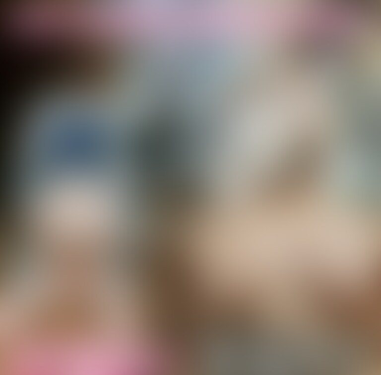 こんばんは、ももちです🥰
お待たせ致しました🙏今夜は今月7本目の動画をアップ致します…!!
先週アップした、浴衣で𓏸𓏸散歩はもう見てもらえたかなぁ?(՞ ⸝⸝⸝..՞)
まだ見てない方はこちら⬇️
https://myfans.jp/posts/205110c4-334a-4930-a0b6-45719cd88c55
実はこのつづきも…動画にしちゃいました︎💕︎︎
おま𓏸こにアレを仕込んでお散歩したんだけど、いったいどんなオモチャが挿入されてたか気になっちゃうよねっ。。
黒くて…アソコにずっぽりフィットしちゃうあの子です♡
サンプルはこちら⬇️
https://myfans.jp/posts/bb64c580-943e-4578-a0f5-bf73747ceef6
お散歩中ずーっと腟内でブルブルしてたから、お部屋に帰ってくる頃には我慢の限界で。。
帰ってくるなり、即おにゃにー…
はらりはらり…浴衣がはだけながらのHってなんだか興奮しちゃうよね︎💕︎︎
今日は今まで使った事無かった、乳首クリップなるものも挑戦してみたよ///
ぴんぴんになった乳首をたくさん虐めちゃいました…
最後はももちが1番大好きなオモチャで我を忘れて絶頂に。。編集してて気付いたんだけど、すごいおっきな声出ちゃってた…//////
あ…ちなみに…お恥ずかしながら動画の途中からレアなすっぽんです…㊙️♡
普段着衣えっちが大好きなももちですが、それほど無我夢中に感じ乱れちゃったということで、、(///ω///)
夢中でオナニーしちゃって全然気付けなかったんだけど…0:42~1:19のあいだがマイク不良で音が取れていませんでした…大変申し訳ありませんがご了承くださいませ🙇♀️。。 (2/2)