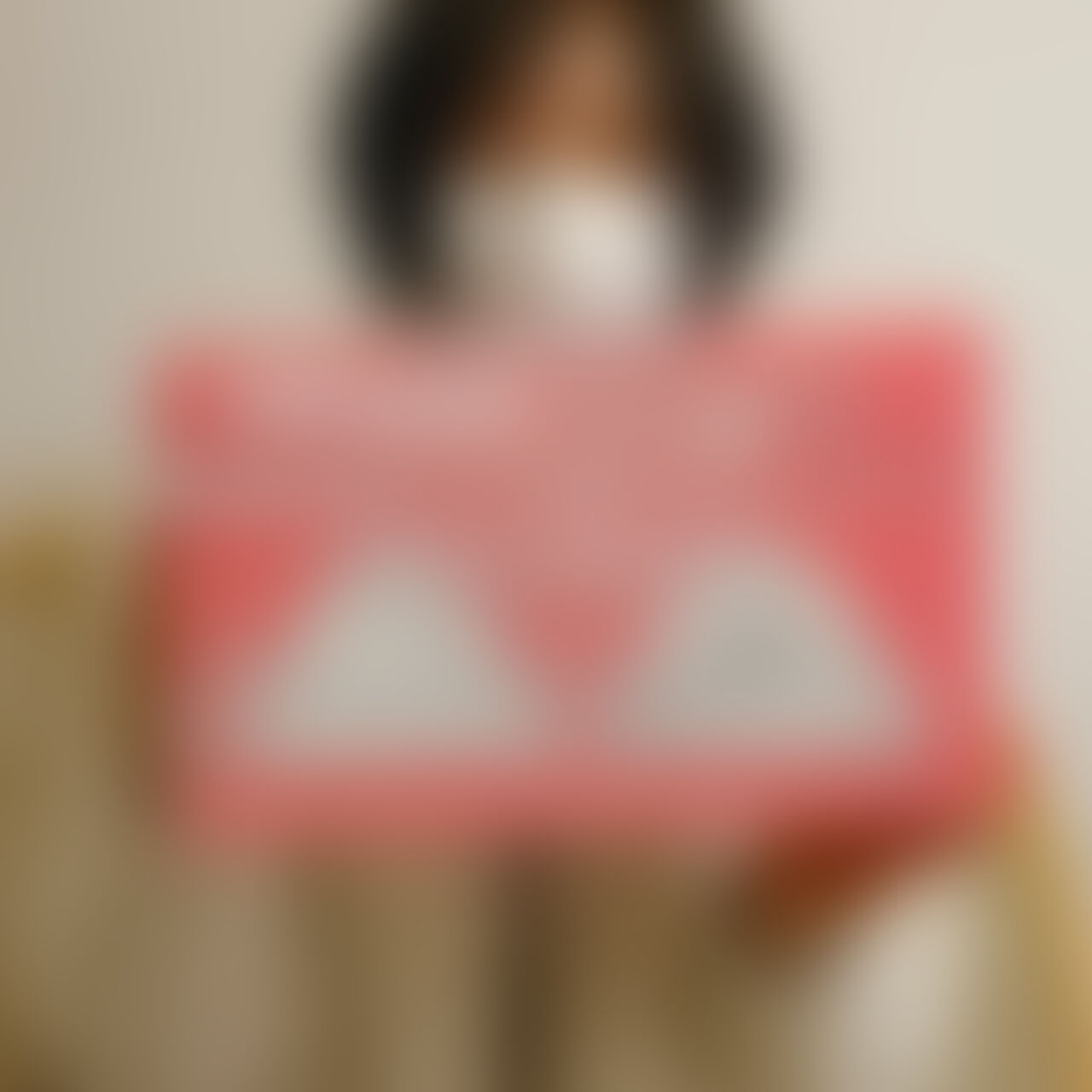 CASE022-01【主婦・MANAMI】（横視点） 
2023年8月25日公開（閲覧期限2023年10月24日）
その他の視点も随時配信いたします。

今回のお客様は主婦のMANAMIさんがご来店。
日常生活の家事などを忘れて「オッパイをめちゃくちゃにされたい」とのご要望です。
そんなMANAMIさんたっての希望で、乳首を刺激するアイテムを用いて施術をします。

当初は緊張で上半身はガチガチだった彼女も、胸を触るだけで下半身をもぞもぞと動かします。
タオルや手で口元を隠し恥ずかしそうにしていますが、「気持ちいい」と吐息混じりに快楽に身を委ね、手での陰部をほぐすと絶頂に。

ピンクの乳首に当てたグッズも、スイッチを入れた瞬間には腰を浮かして反応。さらに下半身を触れば感度は抜群です。何度もイッてしまい、顔を真っ赤にして、また遊びに来てくださると約束して下さいました。

＊＊＊＊＊＊＊＊＊＊＊＊＊＊＊＊＊＊＊＊＊＊＊＊＊＊

是非♥やコメント、メッセージにて感想いただけるとうれしいです。
♥だけでもとても励みになります！ご協力よろしくおねがいします。

単品販売も実施していますがプラン加入がお得です。

なお、単品販売の場合は4K画質の作品データをプレゼントしております。

当チャンネルは本当の素人様が出演されていますので、
拡散を防ぐためにプラン・単品価格の金額を高めに設定しております。ご了承ください。

＊＊＊＊＊＊＊＊＊＊＊＊＊＊＊＊＊＊＊＊＊＊＊＊＊＊ (2/2)
