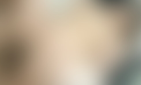 初めてのぽっちゃり巨乳な看護士りこちゃんに中出し♪
個人的に、ナースで巨乳な子はエロい○○○が多い(笑)
超巨乳な看護士セフレを呼んで初ハメ撮りを試みました。
おっとり笑顔が可愛いりこちゃん☆
めちゃくちゃ巨乳です。超巨乳おっぱいを揉みまくります。
あそこをパックリしてみたら、すでにビショビショ状態。。。。
フェラも玉までペロペロ♪巨乳でのパイズリ堪りませんね!
ギンギンになったところで早速IN!
後ろから、前から、バコバコして最後は気持ち良く中に出しちゃいました。
ちなみに二回戦する前に言われましたが、どうやら中に出されたのは生まれて初めてだったようです。。。(笑)
【内容】
動画ファイル MP4
長さ:00:31:41
サイズ:1.31GB
フレーム幅:1920
フレーム高:1080 (2/2)