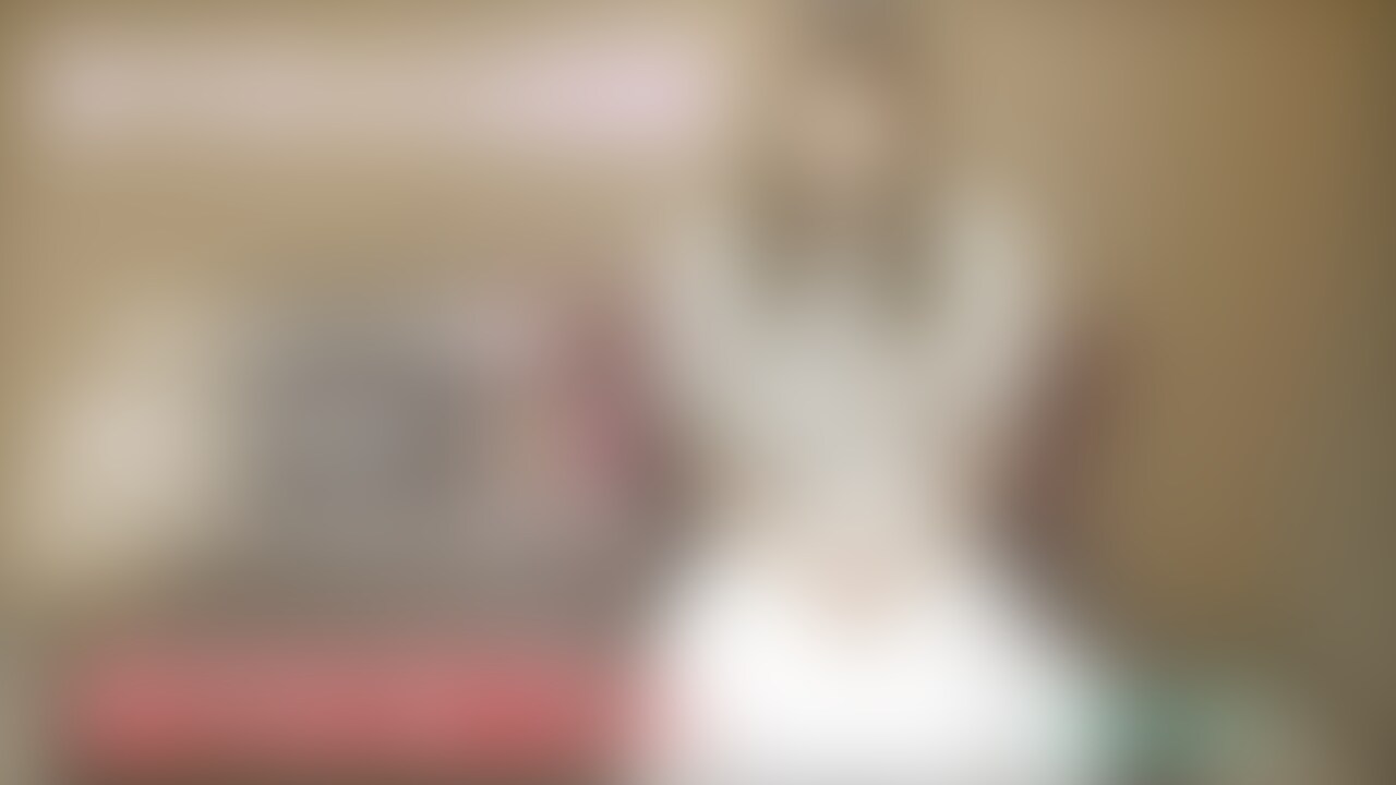 ゆうちゃん20歳
手とお口でご奉仕
結局、素股で生でヤラレちゃいました

ソファでプレイ (2/2)