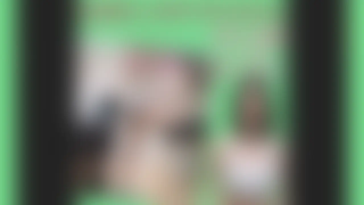和風美人の臭すぎる大量おなら
上品で美形な顔で巨乳、そして綺麗で放漫なヒップ🍑
お嬢様が初めて人前でする臭いオナラ、お腹のなかで発酵されたガスはM男も涙目になるほど強烈
スポーツのあとプロテインを接種したとのことで…
おならSM オナラフェチ 下着 ショーツ スパッツ カルバンクライン (2/2)