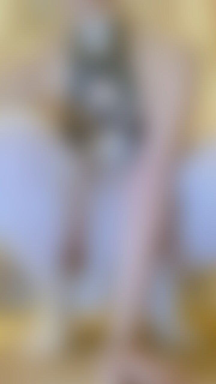 今月最後の動画になります!乳首丸出し!お尻の穴もチラ見え!クリちゃんをひたすらシコシコ!時々くぱぁしながらの!えっちな本気汁がトロっとでてきる8分動画!
DLしたい人はDMかメッセージまでお問い合わせください! (2/2)