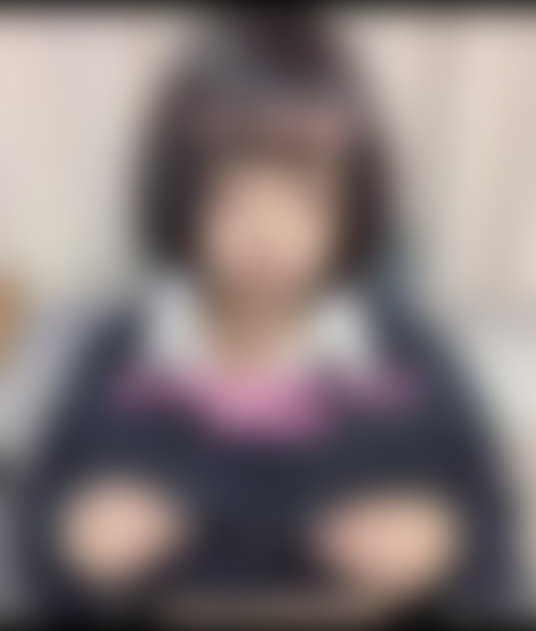 【新作動画】上着まくっておっぱい見せつける男の○○○。 sample 1