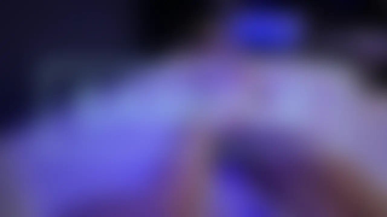 スタイル抜群の美女にコスプレさせてハメ撮りさせてもらうのエロすぎる💕

※本編アイマスク、手持ちカメラアングル (2/2)