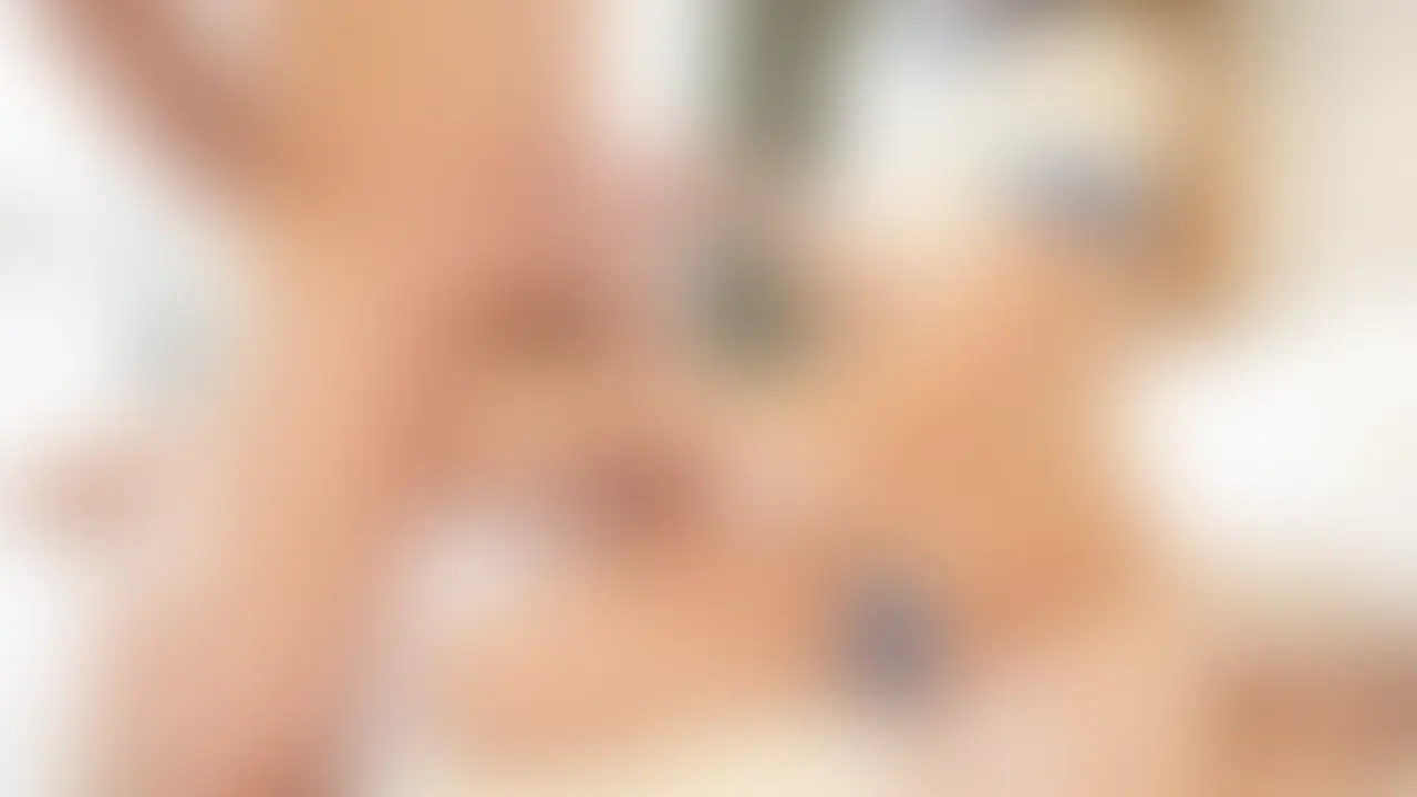 おちんちんめちゃめちゃ熱くなってる～🫶
すごいピクピクしてるね🥳🤍

もっとヌルヌルにしちゃおっか🤣
ほら、先っぽヌルヌル～💓

息荒くなってるね🐶✨
2週間ためこんでたなら～1時間ぐらい出せるかな👏 (2/2)