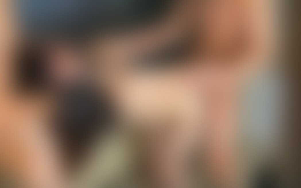 🗼でゆーな待ってる間にお○○○さん達に遊んでもらった
part2
ハプニングもあり笑 (2/2)
