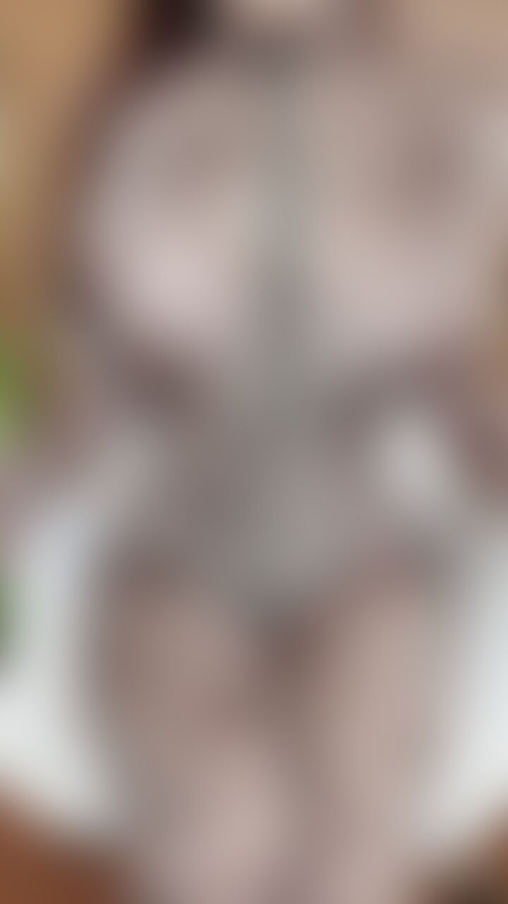 豹柄の全身タイツ着ててみたらむちむち🍖✨笑
ブラありバージョン✨ (2/2)