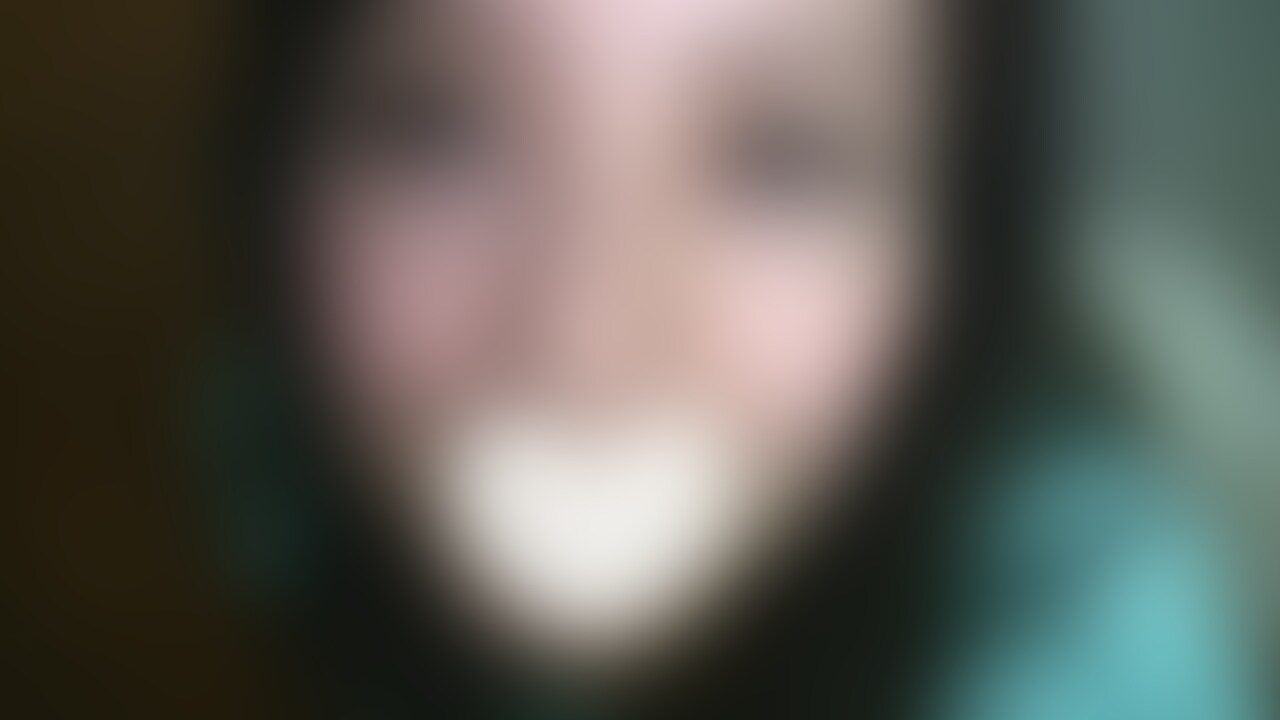 26歳のOLさんのオナニーです
気持ちよくなると足がピンッとしちゃうそうで
イッちゃう時も足をピーーンとしてます (2/2)