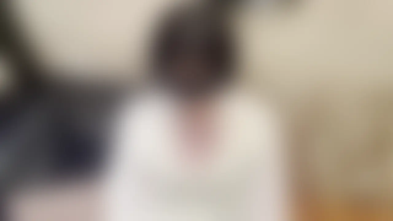 【目隠し顔出し】(生中出し)
他サイトのみで出してた今作ですが、多くの人に見てもらいたいのでプランにも載せます^_^
スタイル抜群でコスプレ似合いすぎてるし、デカ尻の名器に無責任中出し最高でした。 (2/2)