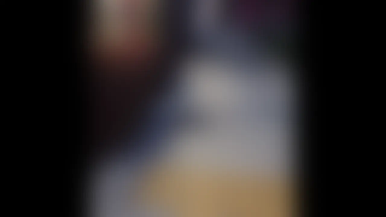 21歳 / カフェ店員 / Eカップ/剛毛まんこ
 
 今回路上で声をかけたのは、
 カフェで働く21歳のひとみちゃん。
 
 春のファッションチェックという企画で声をかけると、
 最初は少し警戒しながらも足を止めてくれました。
 
 落ち着いた雰囲気で、
 どこか押しに弱そうな彼女。
 
 最初は短時間のファッションチェックのつもりだけど、
 ファッションは正直どうでもよくって、徐々に要求もエスカレートし、
 
 顔を出さないんだったら・・・
 
 そう言いながらも、
 気づけば思わぬ方向へ。
 全裸チャックからの合体しちゃっいました。
 
 押しに弱い隠キャラ隠れ巨乳女子の
 リアルなやり取りをお楽しみください。 (2/2)