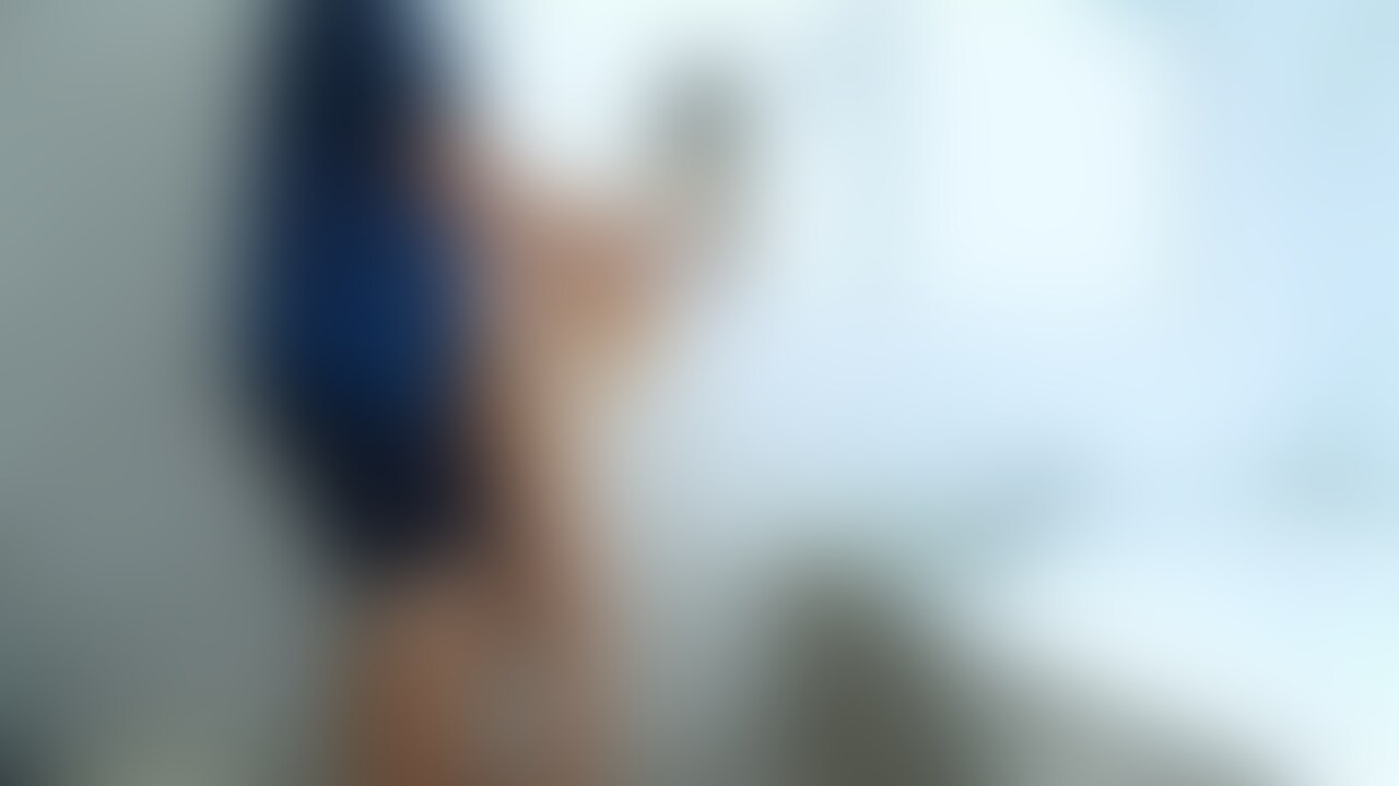 お風呂場でオナニーして気持ち良くなってオマンコびちょびちょにした後はバックで○○○されました😆
やっぱりディルドよりカチカチのオチンポの方が気持ちいい🤤 (2/2)