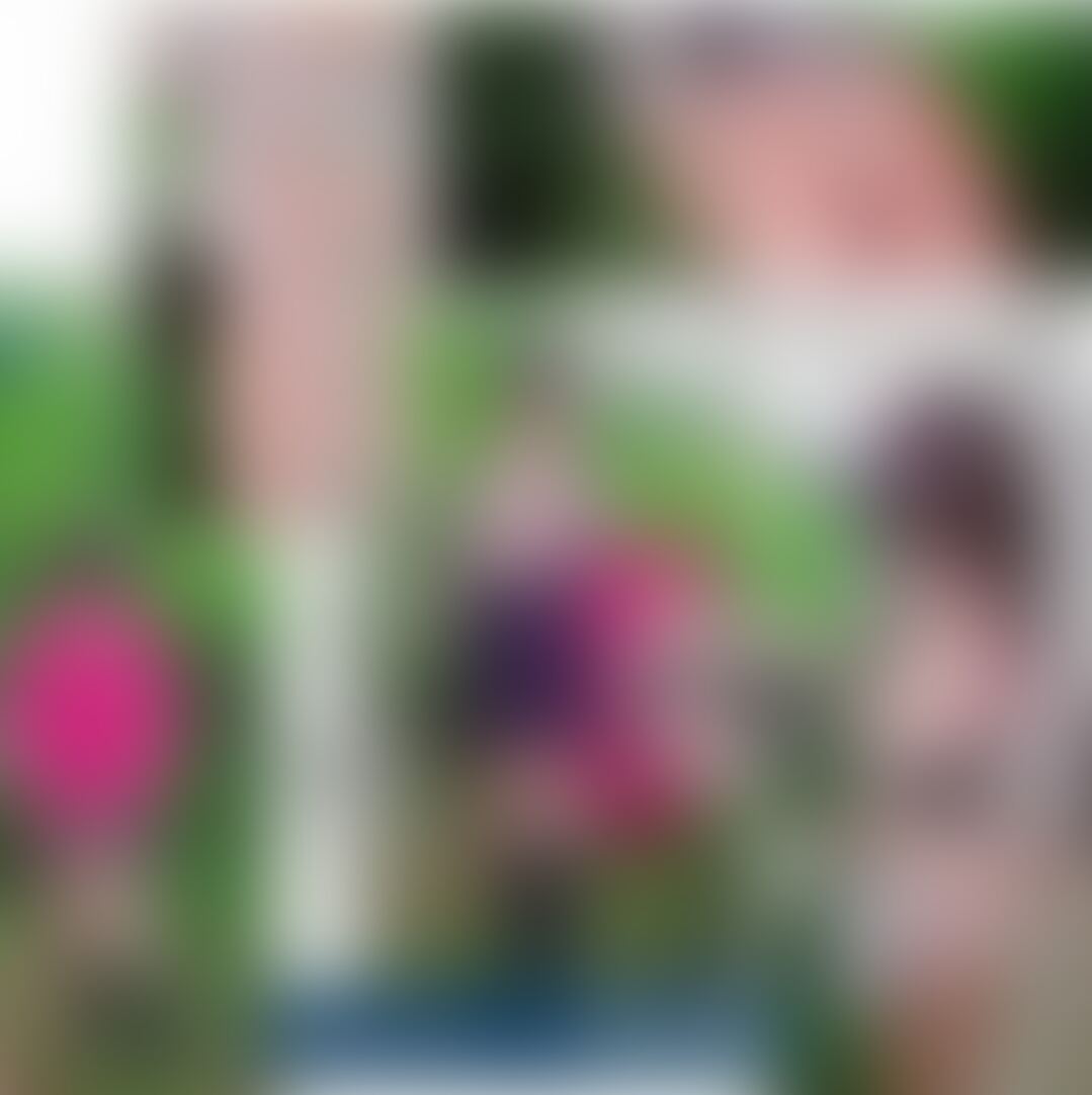 日本の夏🎐新シリーズスタートです！校舎裏で声かけ女学生撮り　【制服×ふんどし♥️】


(りかはおとなです✨成人してます☘️宿泊先古民家の物置と裏庭を貸し切り状態で撮りました　
他に人はいません)

こんばんは🌃りかです
今日も１日お疲れさまでした(⑅꜆˘̤ ᵕ˘̤)꜆🍵
お帰りなさい♥️
今日もりかの投稿見てくださってありがとう✨すごく嬉しいです🍀

明日から撮影旅行なので、今日は準備をしてました！
ちょっと探し物もあって、暑くてちょっとクラクラしました💦

明日から行ってきます⭐
気負いすぎずに、楽しむことも大切に、素敵な動画撮って帰ってきます！
　
旅行中も、投稿頑張りたいけど、もしかしたらちょっと間が空いてしまうかもしれないです💦ごめんなさい帰ってきたら頑張るので
少しだけ待ってていただけると嬉しいです✨

新シリーズはじまります！！
遅くなってしまってごめんなさい💦
ちょうどお祭りの時期かと思うので、楽しんでもらえたら嬉しいです✨


(りかはおとなです✨大丈夫です☘️) (2/2)