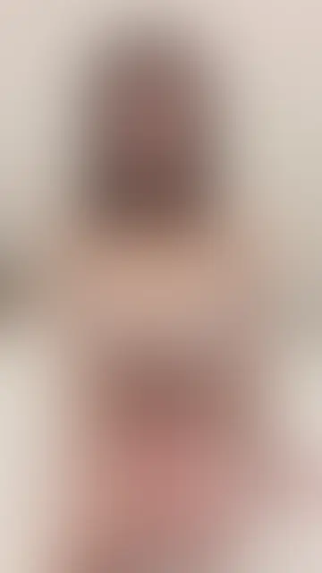 【3月③】秘密の出張メンズエステ…🫣💓
やっほーっ🥰💕
3月③の動画を公開しましたっ✨
今日はちょっと特別な動画…💌
なんと今回は
みんなからリクエストも多かった
あの大人気の“裏メンズエステ”シリーズ
です…🫣💗
お店はお休みの日だったんだけど
「常連さんだけ特別だよ…」ってことで
彼のお部屋にこっそり出張することに…🏠💓
最初はもちろん
普通のマッサージのつもりだったのに
流れでビキニに着替えることになって…👙✨
オイルもローションもたっぷりで
だんだん距離が近くなってきて…
ドキドキが止まらないの🥺💦
「これ以上はダメだよ…」って思いながらも
一度始まっちゃうと空気が変わってしまって…🫣💗
気づいたらまた
**二人だけの秘密が増えちゃったかも…**🤫💕
今回は無料で見れる動画もついてるから
気になった人はぜひ覗いてみてねっ🎥✨
感想もたくさん待ってるよ〜っ💌💗 (2/2)