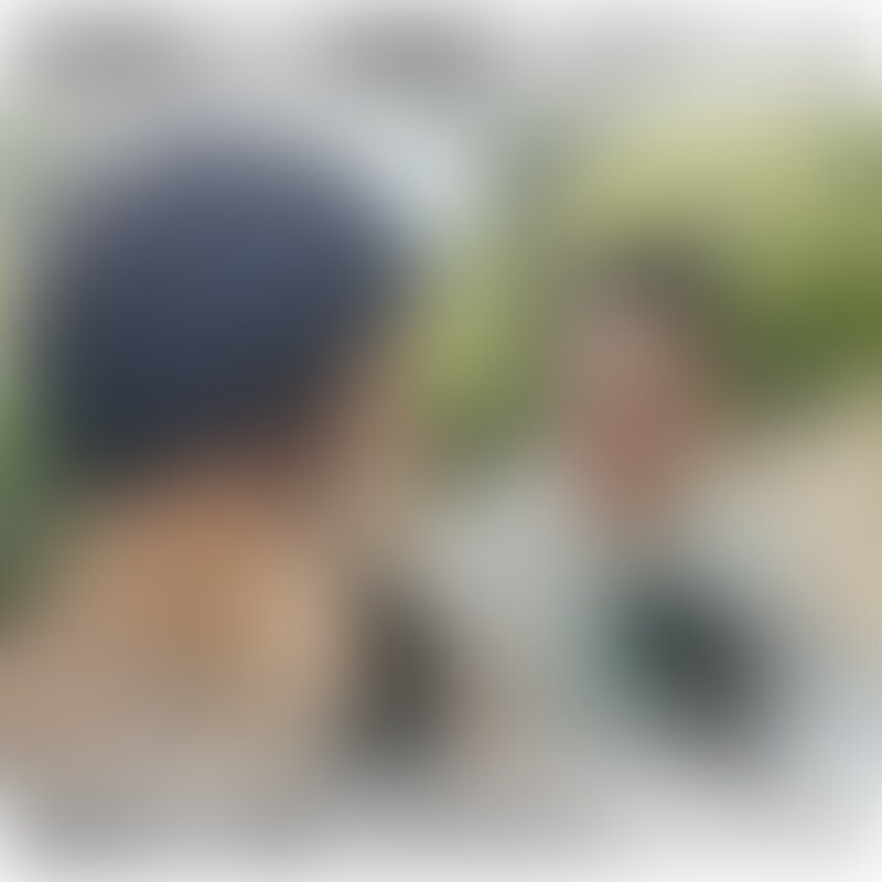 巨根AV男優×素人痴女!彼氏の前でガチンコSEX!果たしてAV男優の本気テクニックでNTRてしまうのか検証【森林原人×KAO先生コラボ~NTR編~】
最高のNTR映像!60分!
なんと!まさかのAV男優とコラボしちゃったわよ❤
男性ならこの方に一度はお世話になったことがあるんじゃないのかしら?
今回は森林原人様とのコラボ!!
私の彼氏の一番好きなAV男優にまさかNTRちゃうなんて…最高のNTRが叶っちゃいました!!!
彼氏の目の前で繰り広げられる気持ちよすぎる大胆プレイに嫉妬と我慢汁が止まらない💦
巨根でテクニシャンの持ち主に彼氏の目の前でNTRてきた映像を皆さんに見てほしいわ❤
【映像内容】
某日、都内の公園であの方と会うために待っていると…
「こんにちは~!KAO先生ですか?」と森林さん登場❤
少しインタビューした後にKAO先生がトイレに行っている間なにやら彼氏と森林さんで企みが…? (2/2)
