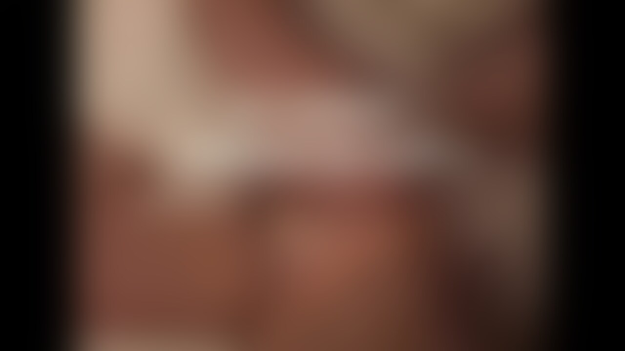 【人妻○○○記録 結実 ４】16:07

一部の熱狂的なファンの皆様お待たせ致しました。
３から間隔が随分と空いてしまい、催促のメッセージを頂いてましたのに遅くなり申し訳ございません。

えろ無しプラン内にて書かせて頂きました様に特殊な事情がございますのいで、結実に関しては中々編集などの作業に取り掛かろうという気が起きないのです。。。スミマセン。。。

更新は遅めになってしまいます事をご理解頂ければ幸いです。
逆に最近はしのぶ画像の編集が結構楽しいです。
こちらはペース早めに更新していきたいと思っています。
（それでも他投稿者様に比べたらかない遅いとは思いますが。。汗）


また、この価格ですから９９％大丈夫かとは思いますが、万が一、想定数より売れた場合は削除させて頂きます。

※私が削除した場合でも、それまでにご購入された方は引き続きご視聴頂けますのでご安心下さい。


削除した場合、えろ無しプランに継続して加入頂いてる方のみは販売継続致しますので別途ご連絡下さい。


【重要】
結実の熱烈なファン以外の方には、金額と内容が見合っていませんのでご購入されない様にお願い致します。
（結実の熱烈なファンの方でも価格的にご満足頂けないかもしれません。余裕のある方のみでお願い致します。）

こちらは現在販売推奨もしてませんので、内容説明は書きません。画質のみサンプル再生でご確認下さい。 (2/2)