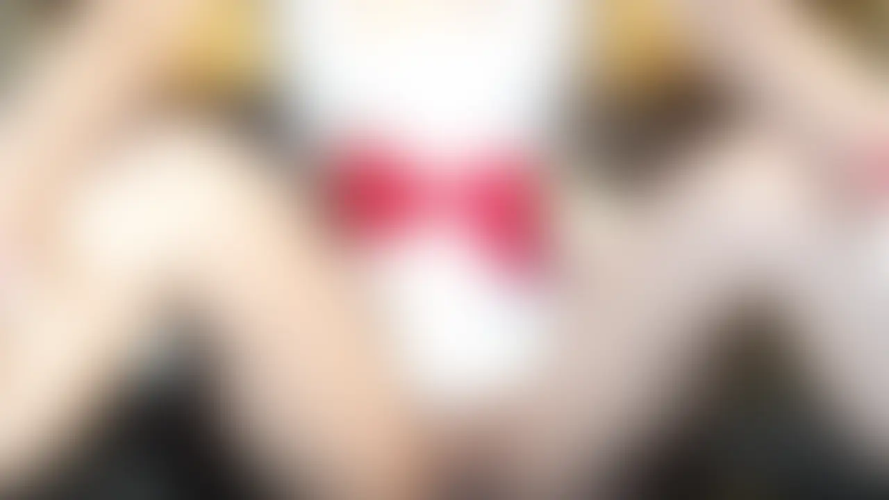 裸エプロン黒ギャルに欲望ぶつけ生中出し♡子宮直撃ザーメン逆流【薔薇園シアン】

裸エプロン一枚でキッチンに立つシアン♡
ぷりっぷりの美尻が丸見え、エプロン越しに乳首コリコリ立っちゃってるの…
「まだ我慢してんの？ もう限界でしょ～？//」って上から目線で尻振って挑発しまくり♡

シアンも声枯れるまで喘ぎまくり♡
最後は脳イキ♡白目アクメで痙攣崩壊…もう動けなくなっちゃうよぉ💕？//

🦋再生時間🦋
本編　【14:56】

💅゜+.✨゜+.🦋゜+.🎉

X（Twitter）-Main-
https://x.com/004_cyan_rose

💅゜+.✨゜+.🦋゜+.🎉

【販売作品について】
※出演者はすべて成人済みです
※本作品はコスプレ表現を含みます
＊撮影可能な場所で撮影してます。
ご注文確定後のキャンセル・返品対応はいたしません
予告なく商品を削除される可能性がありますので前もってのDLを推奨しています。
商品に関するメッセージをいただいても返答しかねますのでご了承ください。
二次配布・無断転載・その他個人で聴く目的以外でのご使用はご遠慮ください。
期間限定特典に関しまして、別途商品として販売する可能性がございますのででご了承ください (2/2)