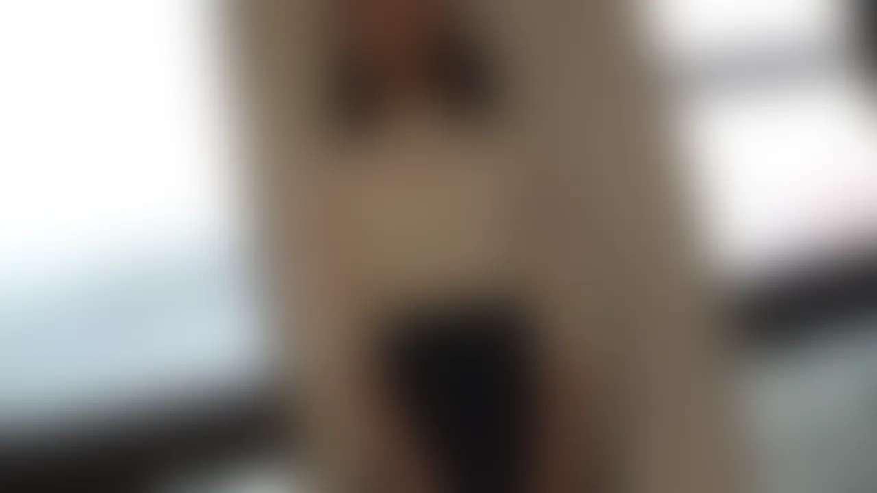 タワマン住みのセレブ夫妻が単独さん交えて3Pセックス!!!
これは買い取り動画です。
妻と単独さんと3Pしたので買って欲しいとご主人が連絡して来て会うことになったんですが、奥さんも一緒に来まして(笑)
妻をAVに出したいと言うので、とりあえず面接だけしてみました。
奥さんは元CAだそうで美人でインテリ感ある上品な佇まいだったんですが、感度チェックしてみると乱れ方がハンパなくてですね(笑)
普段、角オナするって言うのでやってもたったんですが、なかなかのイキっぷりで結構な衝撃です。
ウーマナイザーっていうものすごく女性に評判良いクリトリス吸引器があるんですが、それを家でも使ってるということでオナニーしてもらいましたが、身体をのけぞってビクンビクンイク姿に感動を覚えました。
即採用レベルです。
とりあえず今回は面接してご主人が持ってきた動画を購入しただけですが、、
その動画もすごいのなんのって。。
結構いいガタイの男とセックスしているのをご主人が撮影してて、途中からガマンできずに参加している内容なんですが。
こんなリアルでガチ感ある動画見たの久しぶりでした。すごくいいと思います。
ご夫妻にはまた動画を購入させてもらう約束をしていますのでお楽しみに。
ボディ・感度チェック、わき、乳首、クリトリス、お尻、パンツ、角オナ、壁オナ、マジイキ、オナニー、痙攣、のけぞり、3P、寝取られ、NTRの濃い内容となっています。
奥様情報は以下の通りです。
-----------------------------------------------------
・33歳
・元CA
・経験人数80人
・結婚3年
・元カレと浮気してバレた
----------------------------------------------------- (2/2)