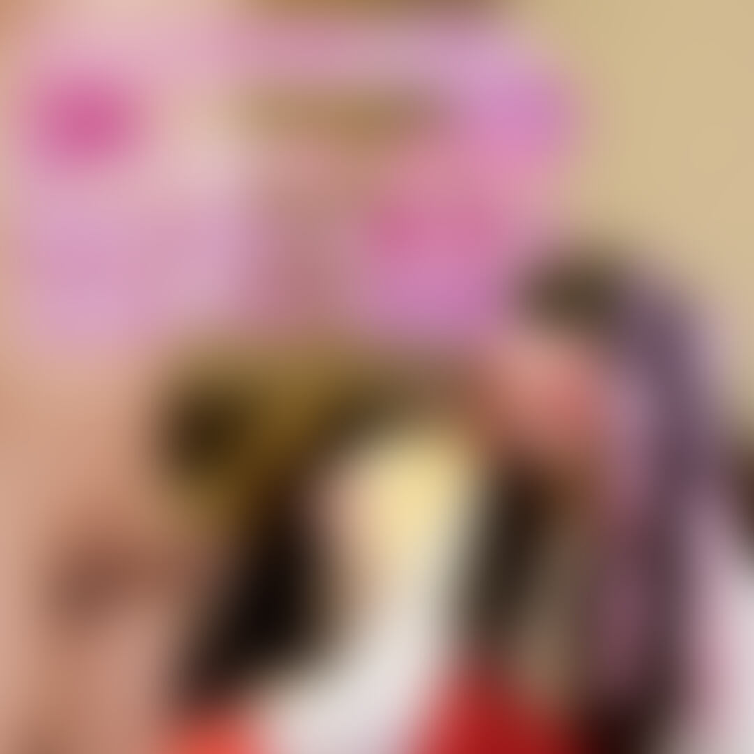 #39(5回連続ルーインドオーガズム🤍)
亀頭を少し触るだけでもイキそうになって呻き声を上げておかしくなりそうな彼。
連続で寸止めしていくたびに腰が引けちゃってるの可愛いね。
おちんぽと乳首同時責めで、我慢汁どんどん出てきておちんぽヌルヌルになってしもてるね。 (2/2)