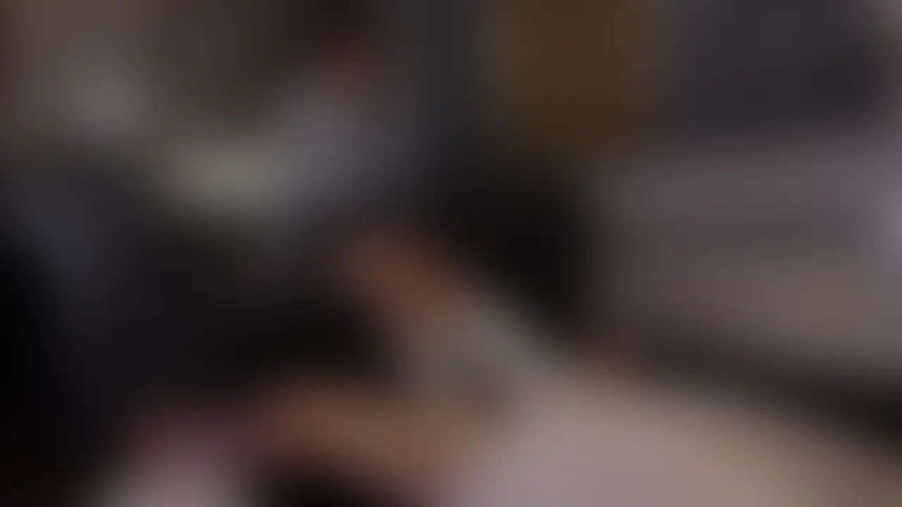 ヨーロッパ系ハーフちゃんレイナ。 リフレの新入生枠で予約しましたが、 かなりのテクニシャンでした。 高身長の長~い脚での足コキでイジめられた後に、 騎乗位→バック→正常位。どれも最高です。 顔面はいわゆる「国宝級」。 出会えて良かった逸材です。リフレ・メンエス最高 (2/2)